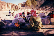 Bedouinen kochen auf einer Kameltour